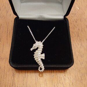 SEAHORSE NECKLACE, VERY BEAUTIFUL VINTAGE